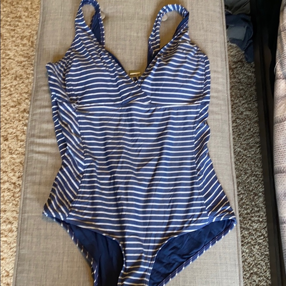 Nip tuck Blue/White One Pice